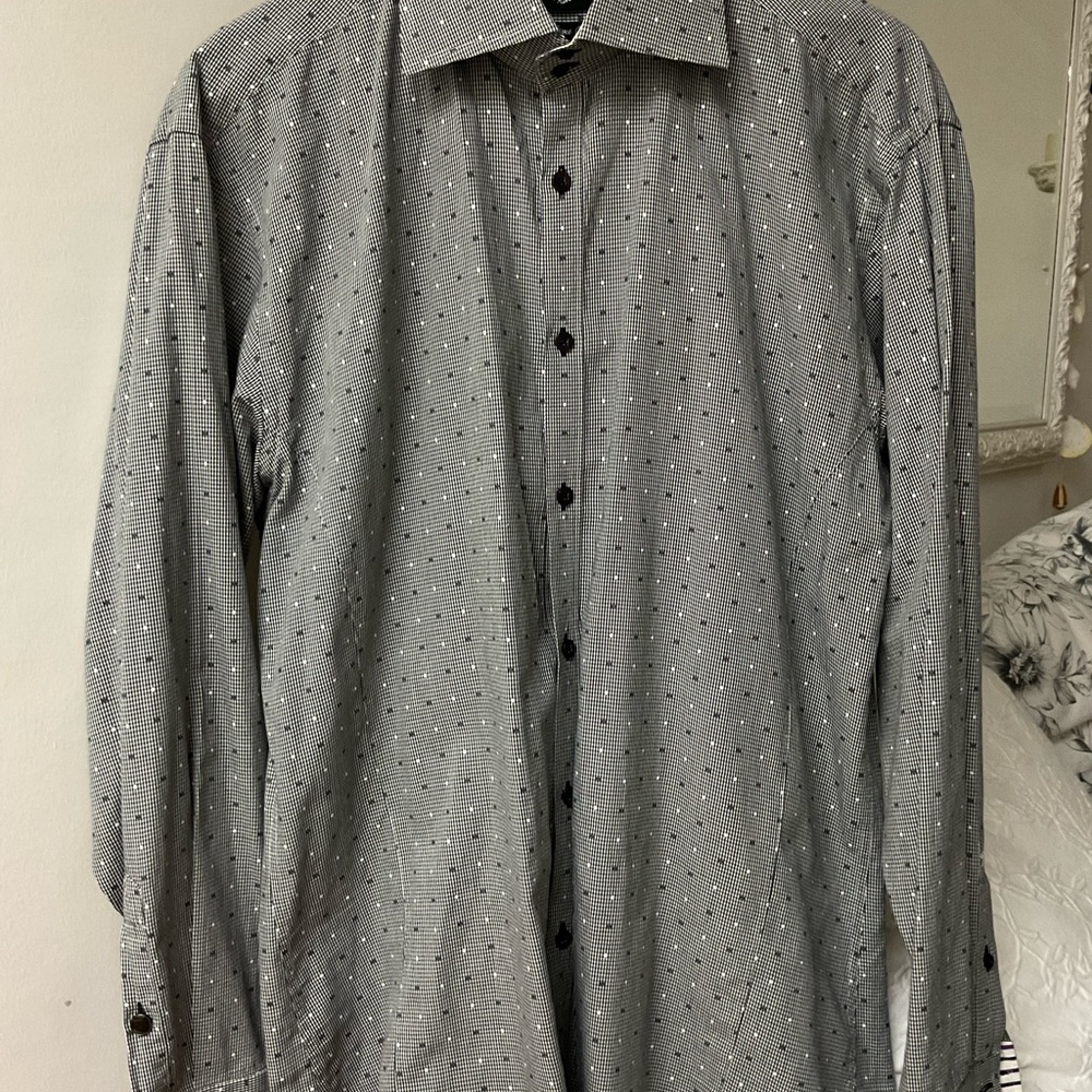 Stone Rose Black and White Patterned Button-Down Shirt